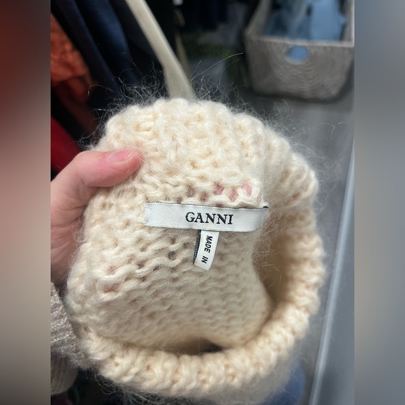 Ganni sweater - Picture 2 of 2